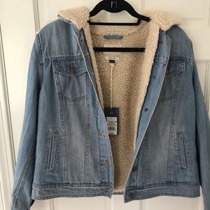 Sherpa Jean jacket- size L new with tags